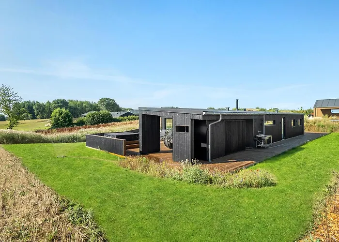 Nyaraló Stunning In With Sauna *